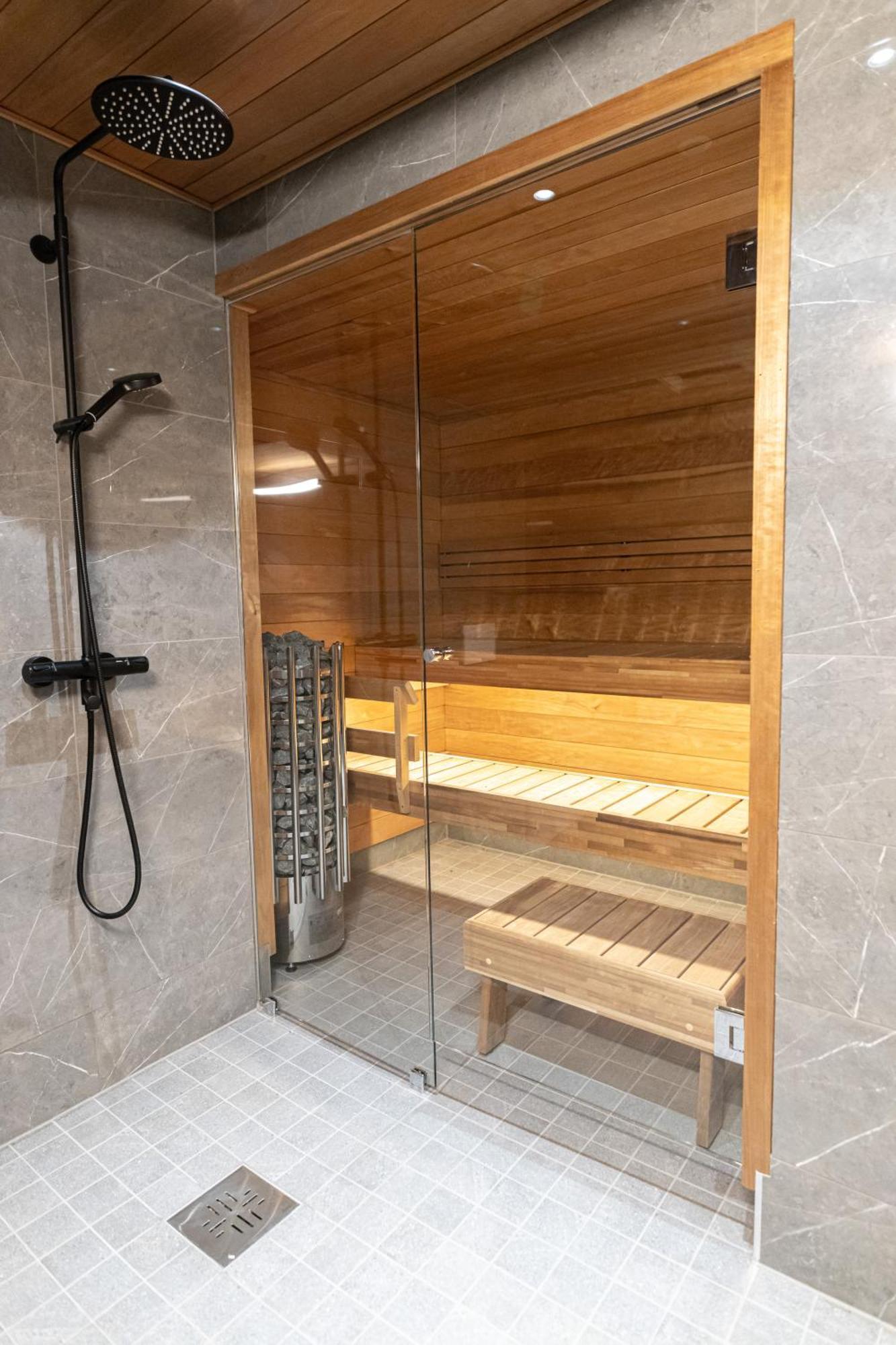 Royal Roi Apartments Рованиеми Экстерьер фото